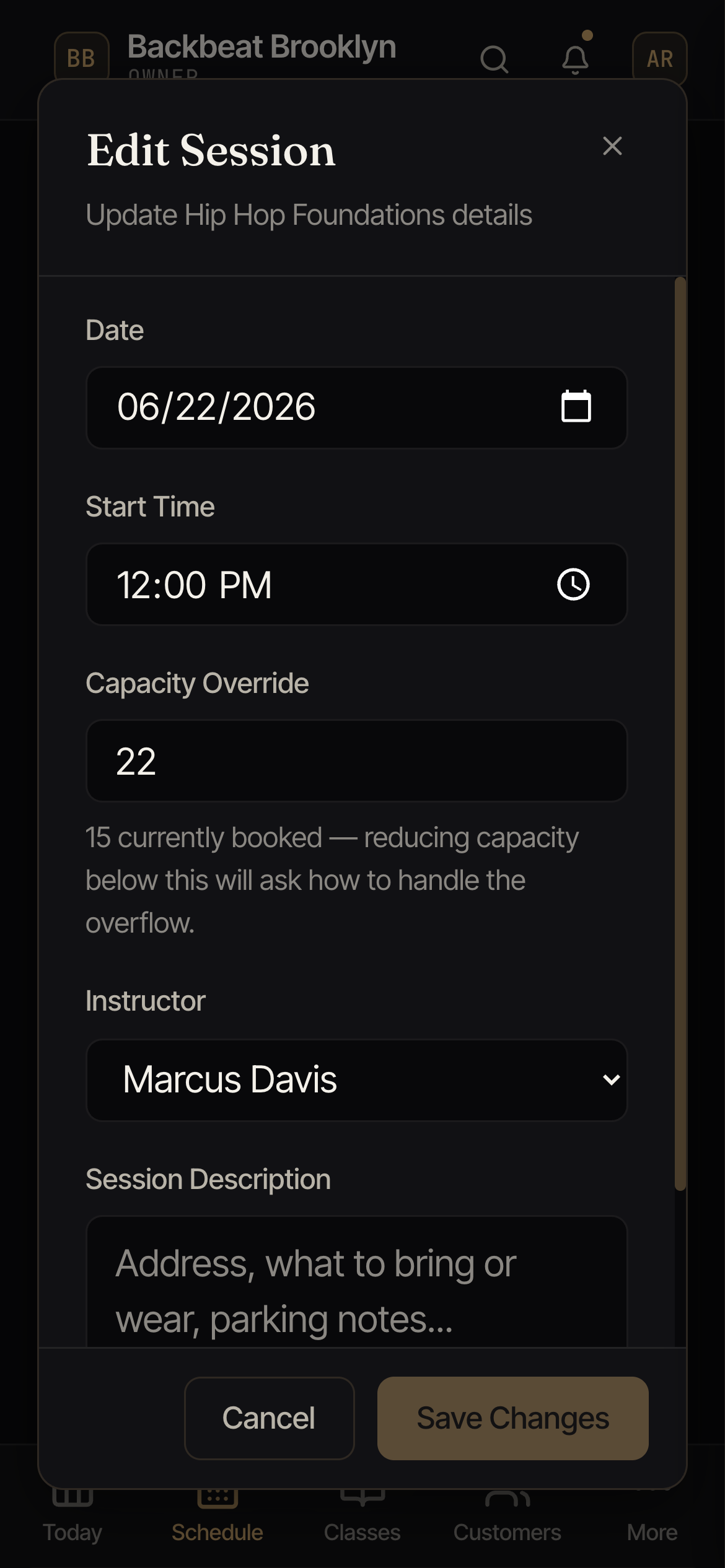 The Edit Session window with date, start time, capacity, and instructor fields.